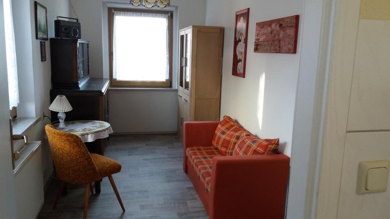 Rennsteigwohnung Rust 伦斯泰格地区施米德费尔德 外观 照片